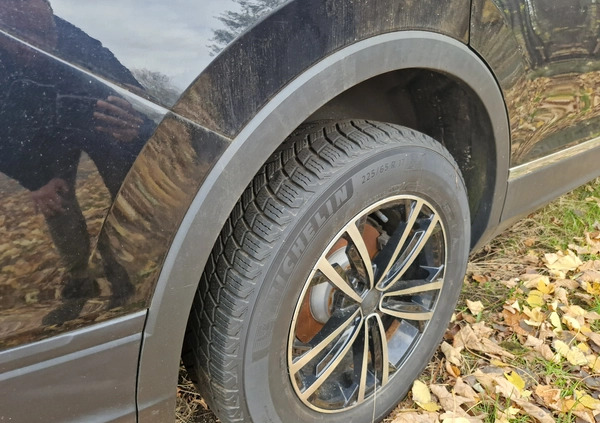 Volkswagen Tiguan Allspace cena 57500 przebieg: 60000, rok produkcji 2018 z Sosnowiec małe 172